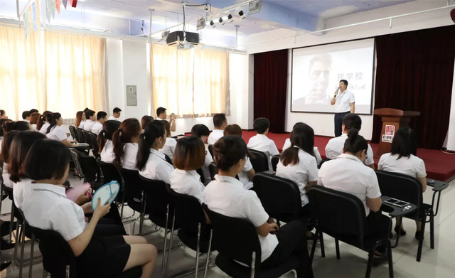 本期開講嘉賓：高巖